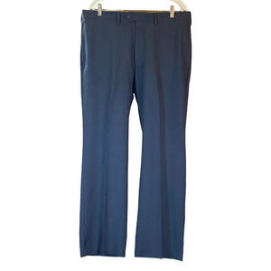 Haggar Mens 36 x 30 Flat Front Classic Fit Gray Straight Leg Career Dress Pants